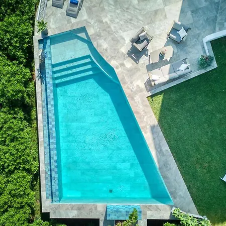 Vista Del Mar Villa